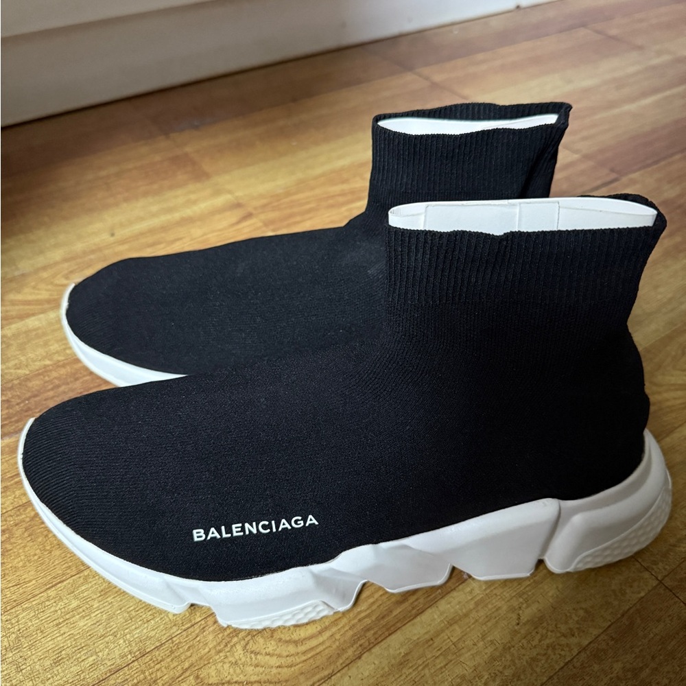 Balenciaga Black fabric rubber sole sneakers